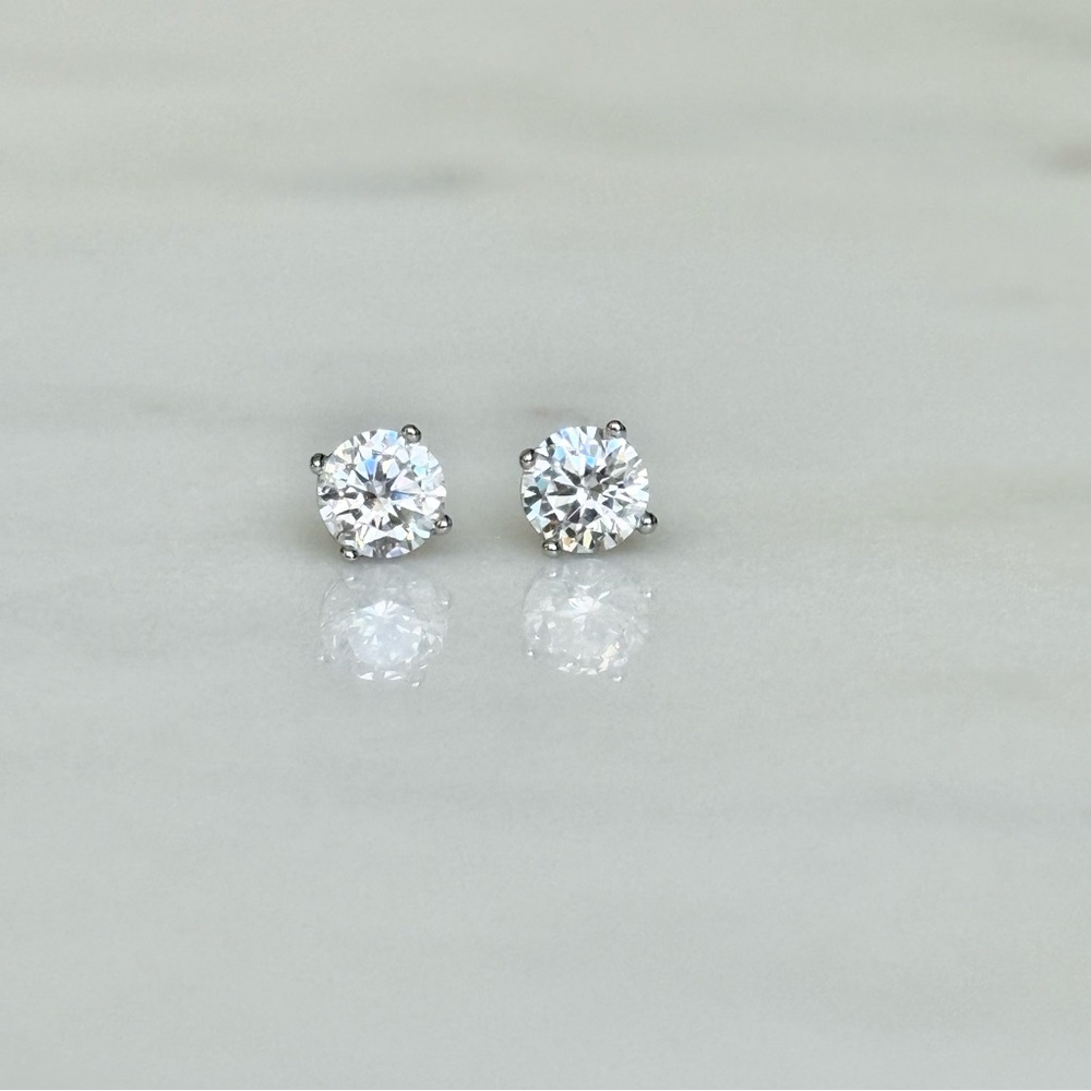14k gold plated Diamond Stud Earrings